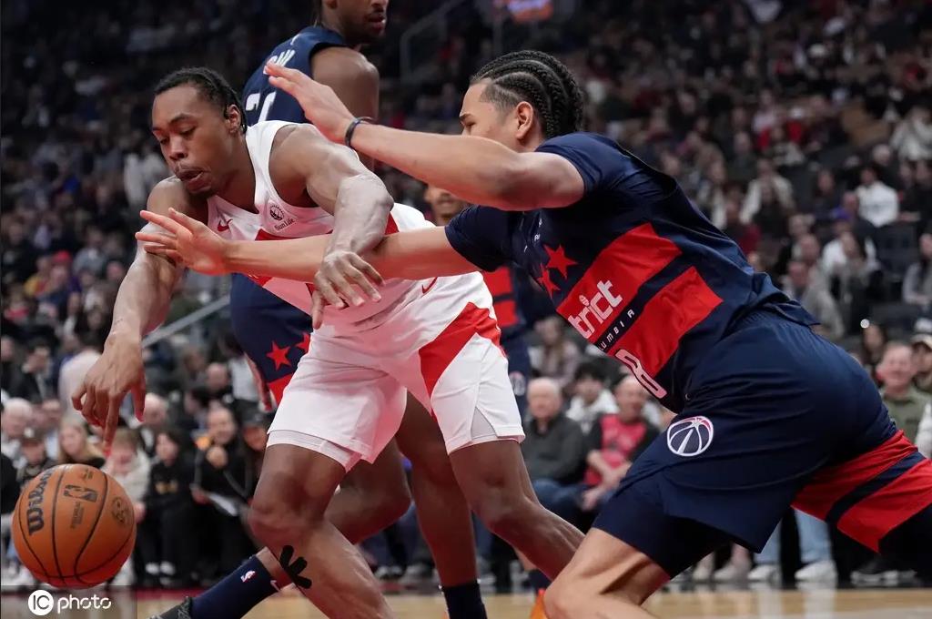 猛龙主场战胜老鹰，取得五连胜