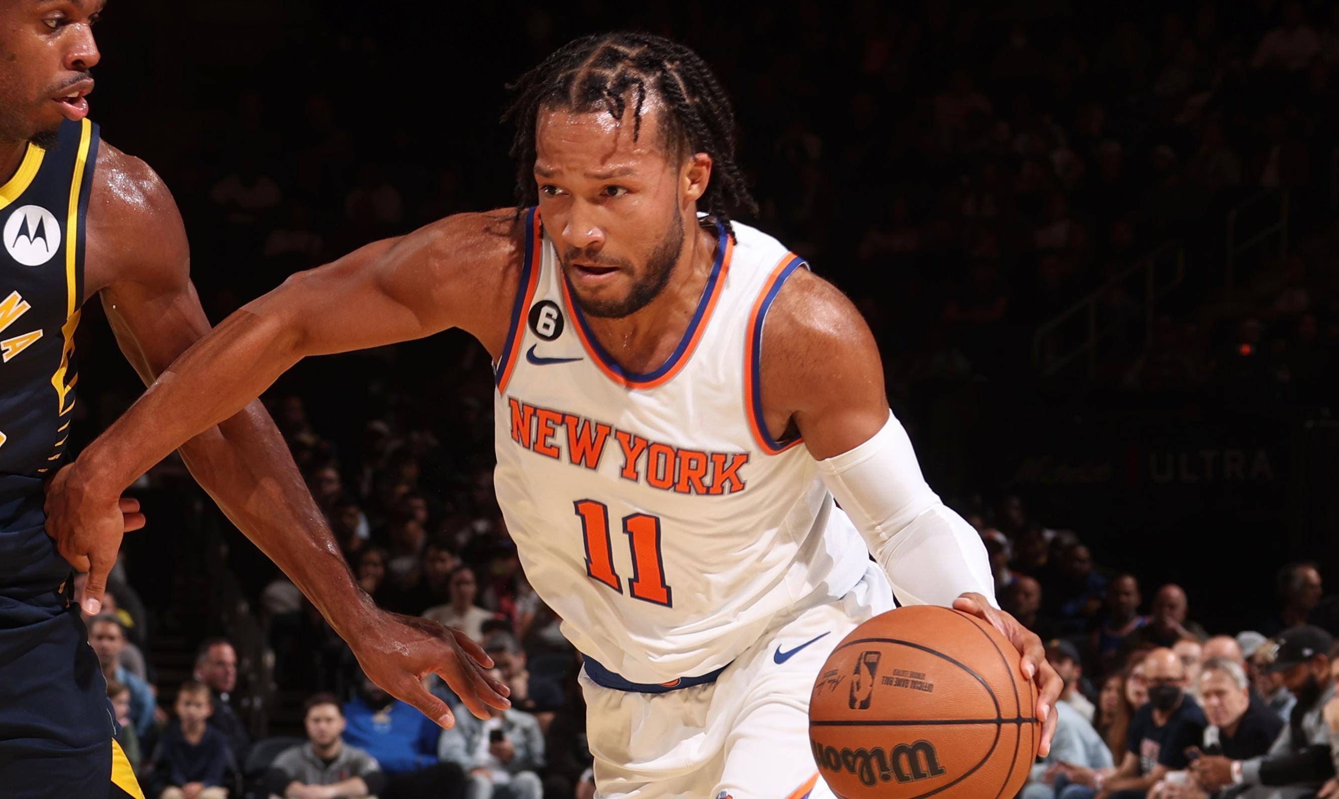 尼克斯险胜篮网，取得系列赛领先