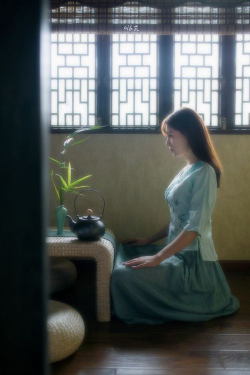 世俱杯改制-灰熊力克国王，杰伦·格林欧冠淘汰赛上演接管好戏，体育世界中的团队协作与个人英雄主义