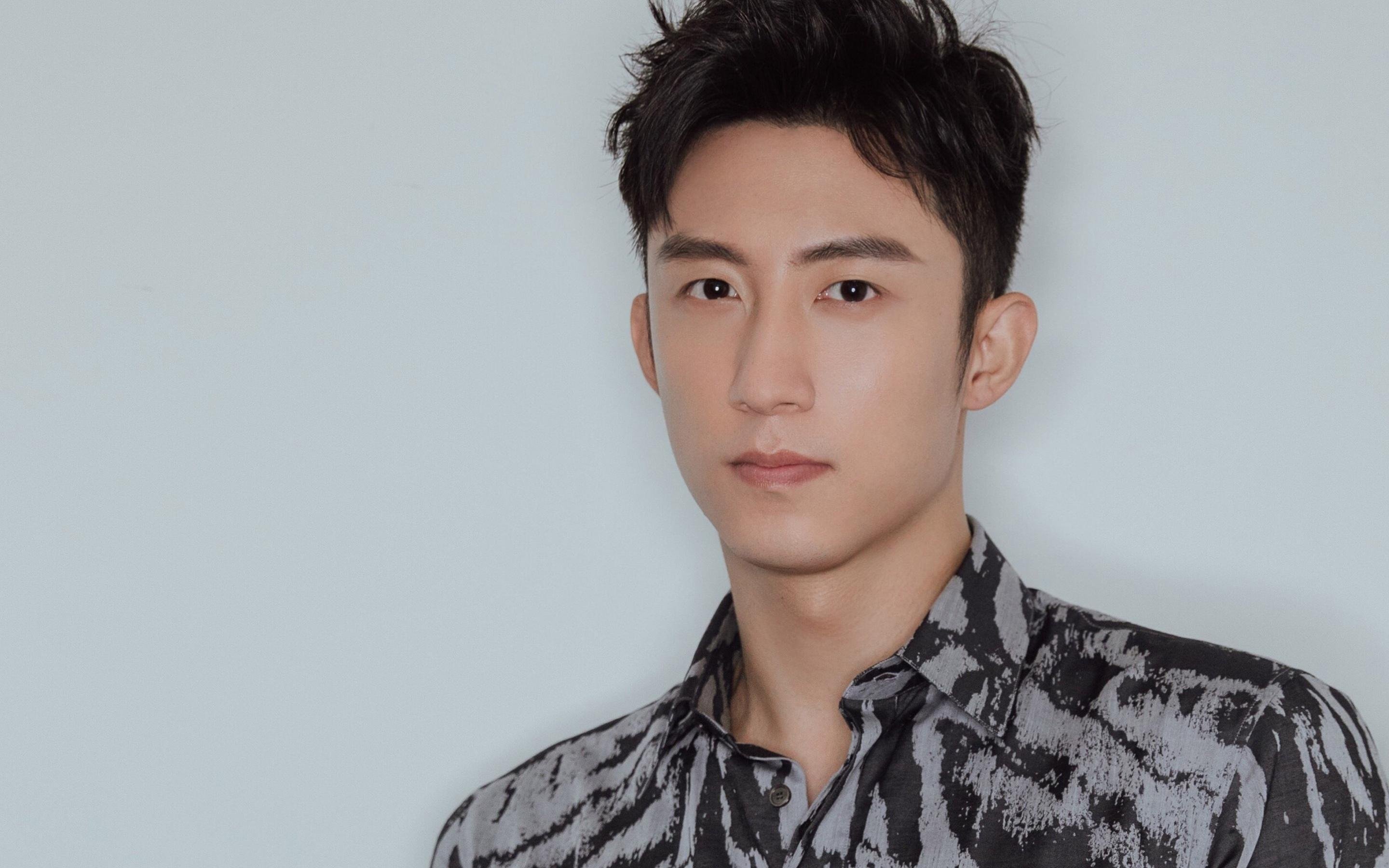 星光与体系，萨拉赫生涯夜背后，里昂DNA如何重塑法国足球