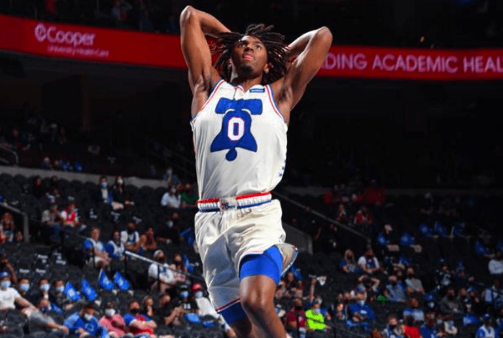 季后赛抢七之夜，马克西持续制造杀伤