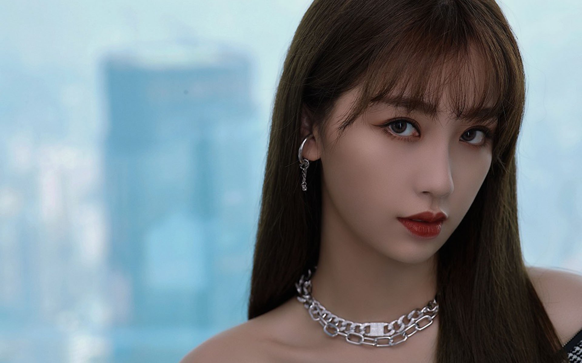 绿茵错位时空，当布雷默的左脚点燃阿尔及利亚的黎明