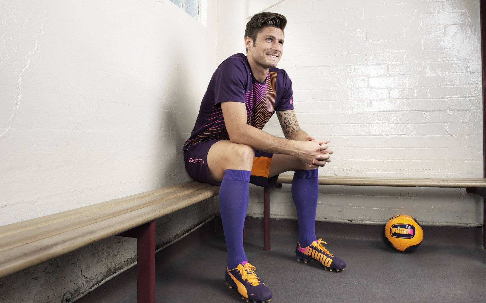 铁幕之下，魔术窒息防守锁死公牛，世界排名争夺战白热化