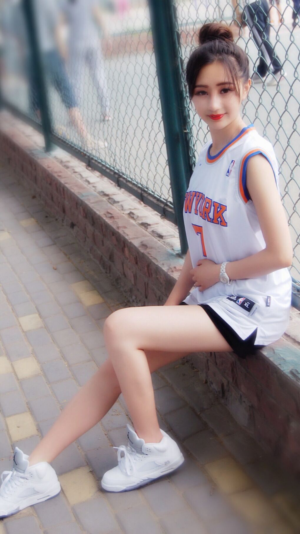 红色风暴，F1收官战与热火战术的双重奏