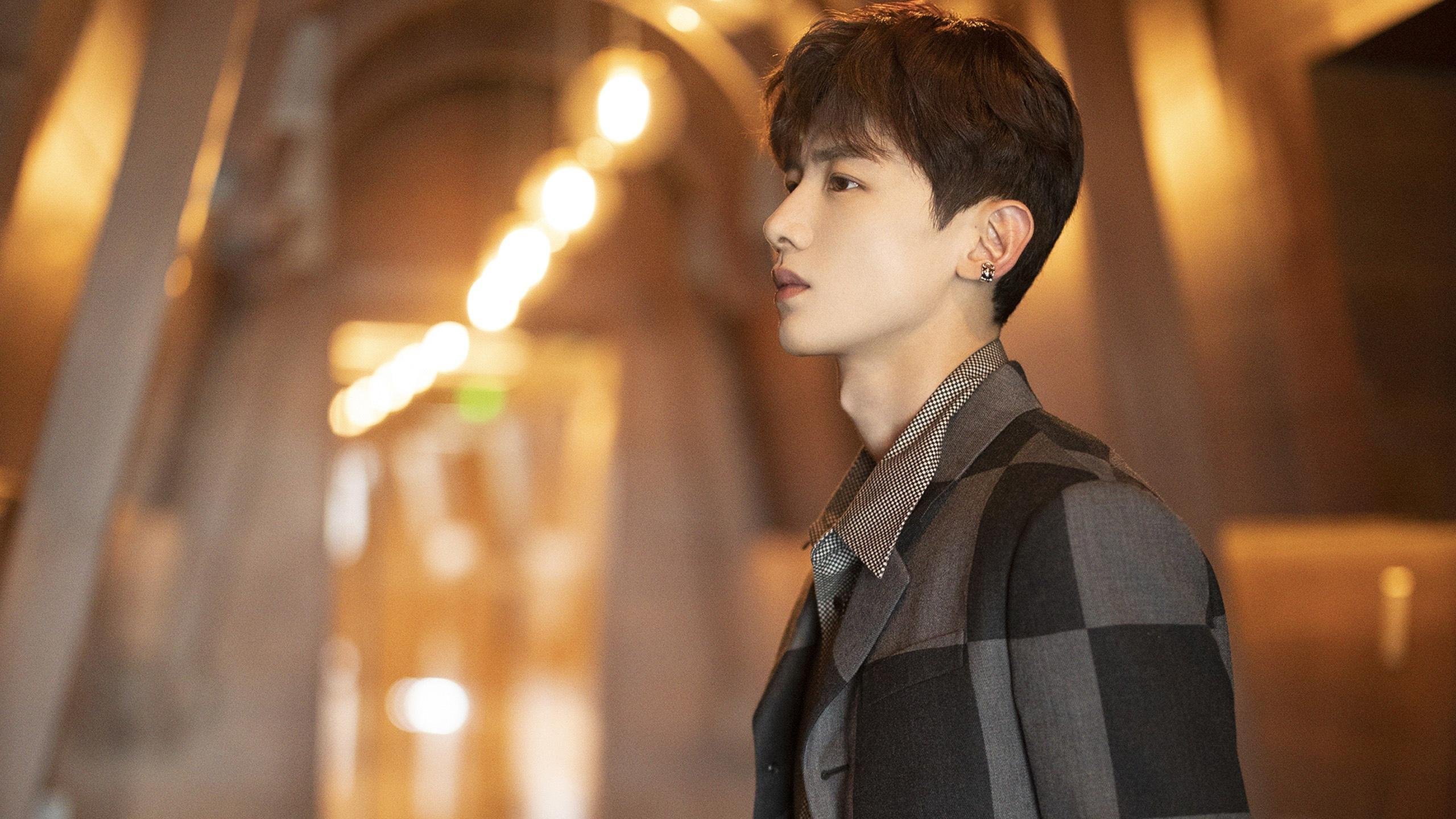 世俱杯分组-莫兰特末节狂轰21分！深圳队险胜马刺完成关键突围